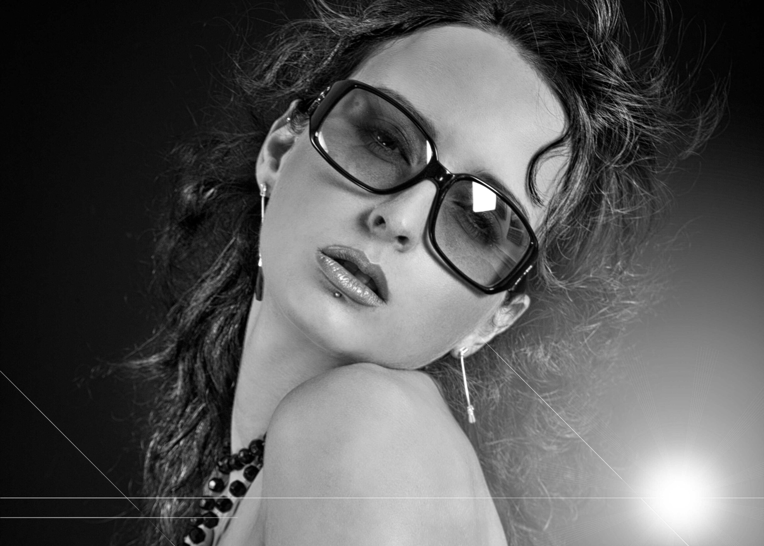 Fotomodel, Model, Artevaria, Fotostudio, Fotograf, Fotografie, Portrait, Akt, Boudoir, Sensual, People, Studio, Nature, Outdoor, On Location, Retusche, Bildbearbeitung